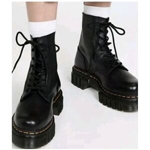 Doc Martens Size 7 Black Audrick 8-Eye Nappa Leather Platform Chunky Ankle Boots
